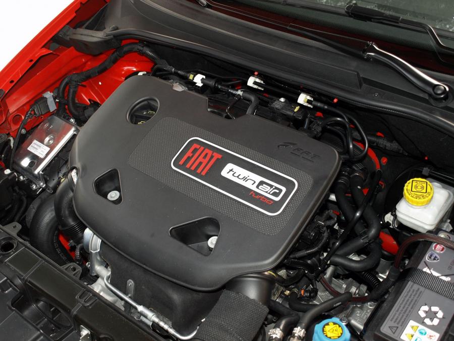  Fiat Punto TwinAir 3-Door 2012 года  (фото 8 из 16)